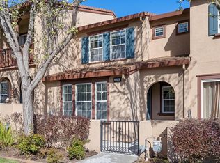 2258 Tokay St, Santa Rosa, CA 95404