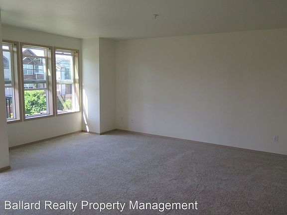 5th image of 2622 NW 58th St APT 203