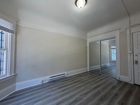 5th image of 571 Minna St