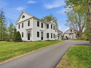 26 Main St, Hubbardston, MA 01452