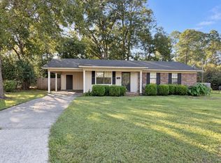 154 Traylor Ave, Fitzgerald, GA 31750