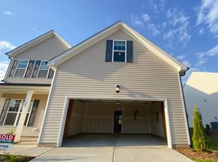 205 Stornoway Ln, Clayton, NC 27527