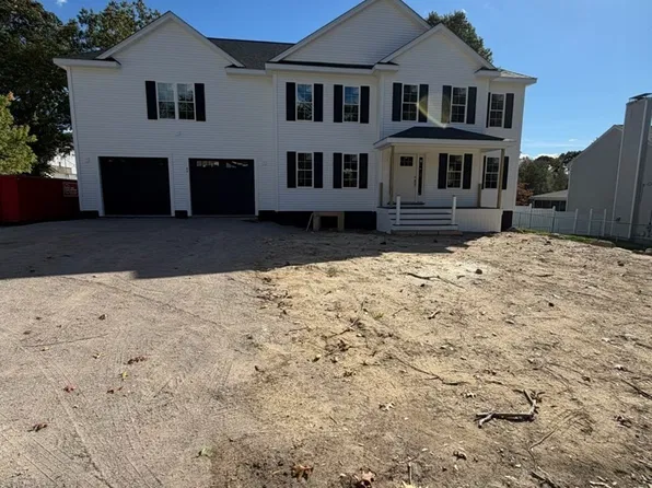 44 Slade St, Dartmouth, MA 02747