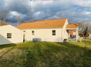 2814 Lincoln Ave, Saint Albans, WV 25177