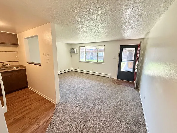 1419 Coffman St #7 — Photo 6