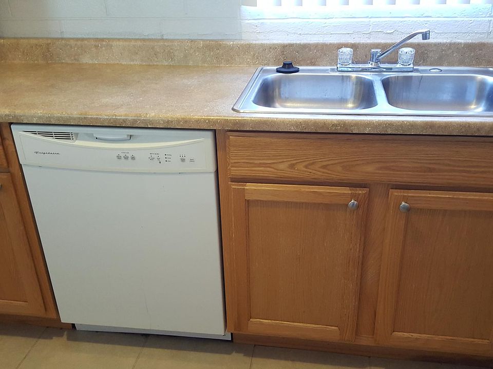 1st image of 1123 E Sierra Vista Dr APT 1B