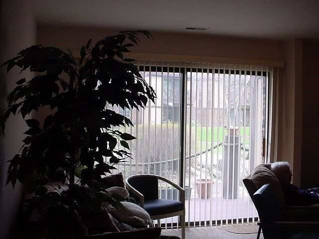 2nd image of 1604 Thames Ct APT A