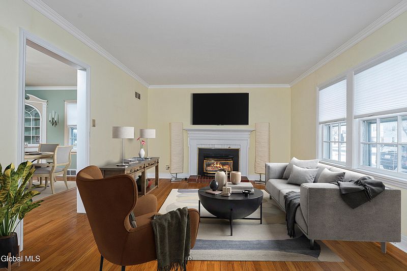 5th image of 7 Clarendon Road