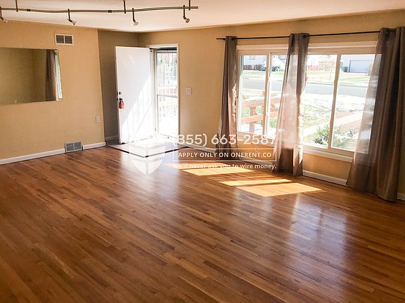 3rd image of 7401 Bradburn Blvd