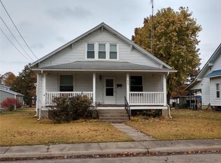 609 W South St, Steeleville, IL 62288