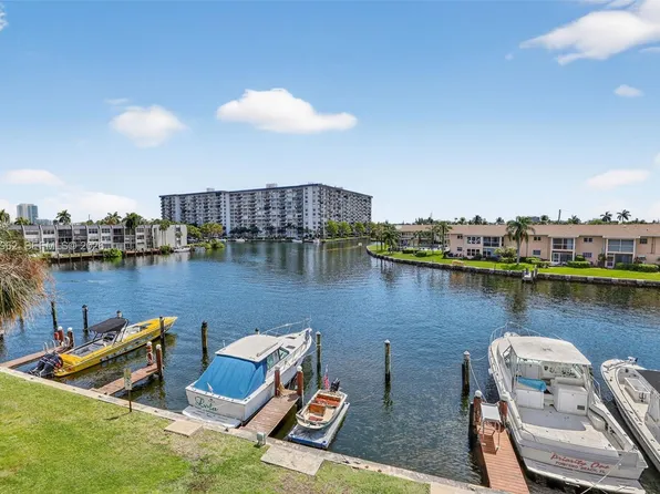1100 SE 5th Ct APT 24, Pompano Beach, FL 33060