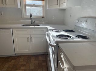 21 Glenellen Rd APT 1, West Roxbury, MA 02132