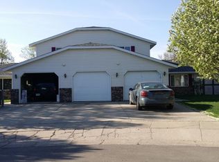 1002 Dano Cir APT 3, Marshall, MN 56258