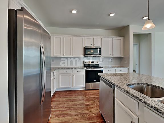 3rd image of 2304 Campbell Cove Ct