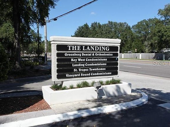 3rd image of 976 Leeward Pl Unit 203