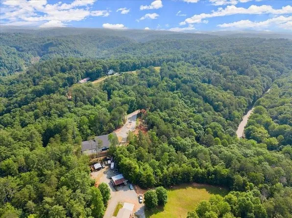 300 Mountain Ridge Dr, Dahlonega, GA 30533