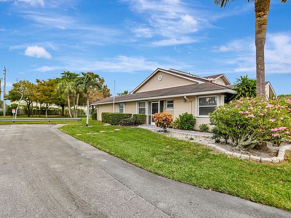 4th image of 5001 NW 12th Way