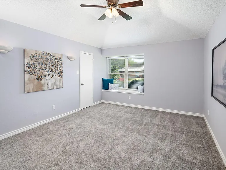 1533 Springaire Ln — Photo 11