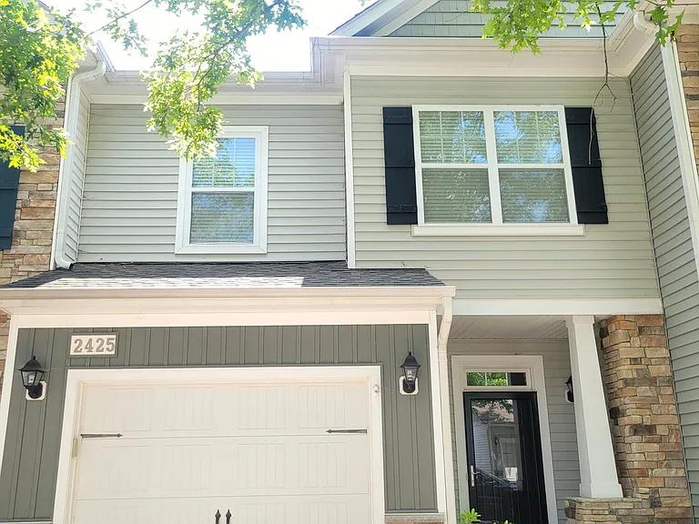 2425 Swans Rest Way — Photo 1