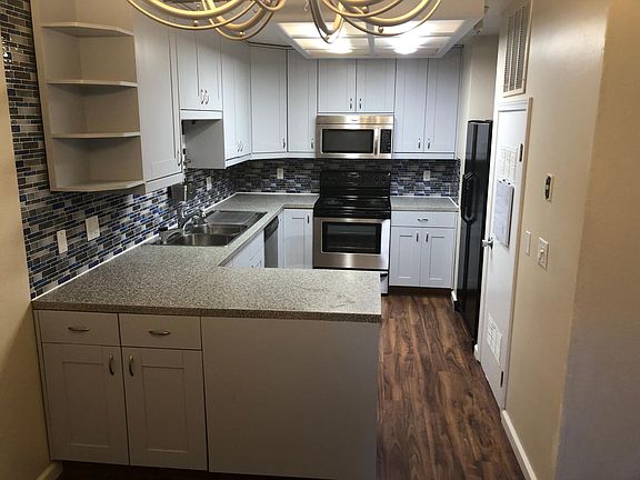 2nd image of 453 Cork Harbour Cir APT D