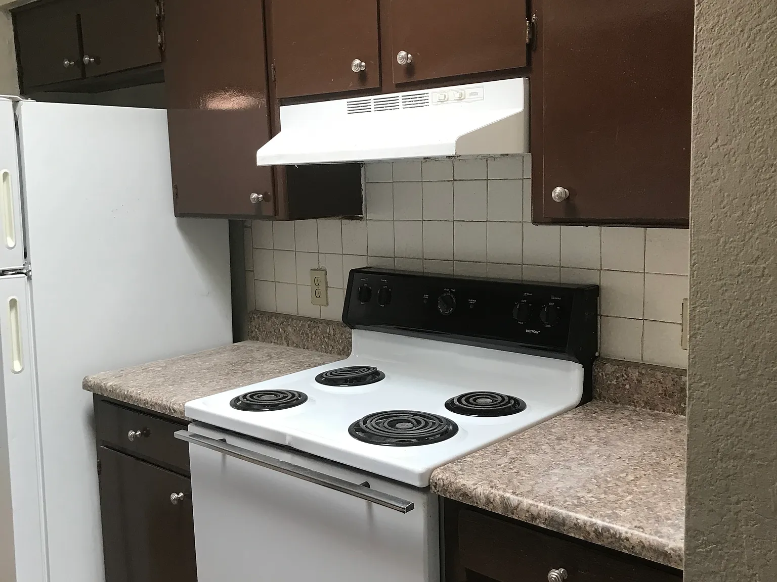 2 bed, $925 — Photo 4