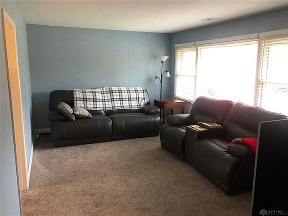 4th image of 2833 Chinook Ln
