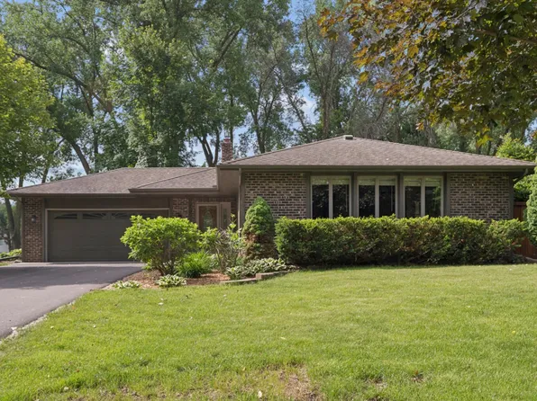 10505 33rd Ave N, Plymouth, MN 55441