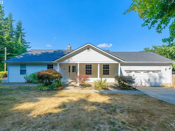 889 9th Ave, Coos Bay, OR 97420