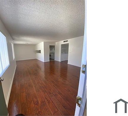 4th image of 9129 Tobias Ave APT 112