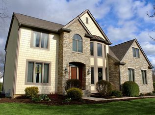 6187 Chancel Gate Dr, Delaware, OH 43015