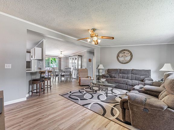 4th image of 5463 Ebonywood Ln