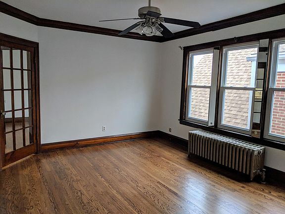 3rd image of 5834 N Mulligan Ave Unit 2