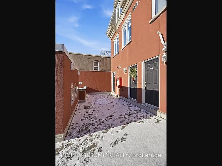 3400 Lake Shore Blvd W #217 — Photo 5