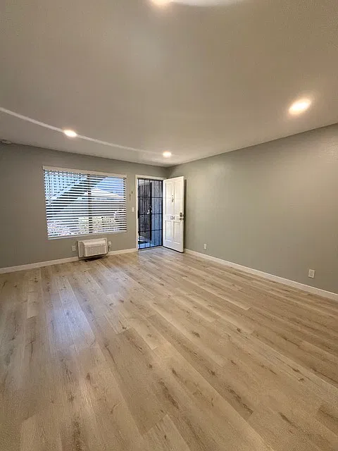 1 bed, 588 sqft, $2,600 — Photo 3