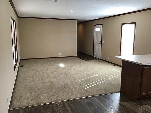 3rd image of 10974 Pomona St