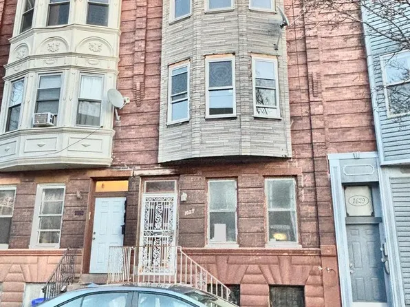 1627 S 8th St, Philadelphia, PA 19148