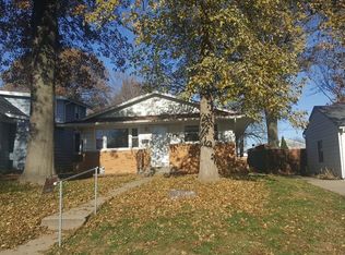 1836 Bellevue Ave #1836, Bettendorf, IA
