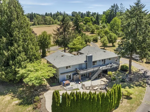 23851 Schultz Rd NE, Aurora, OR 97002