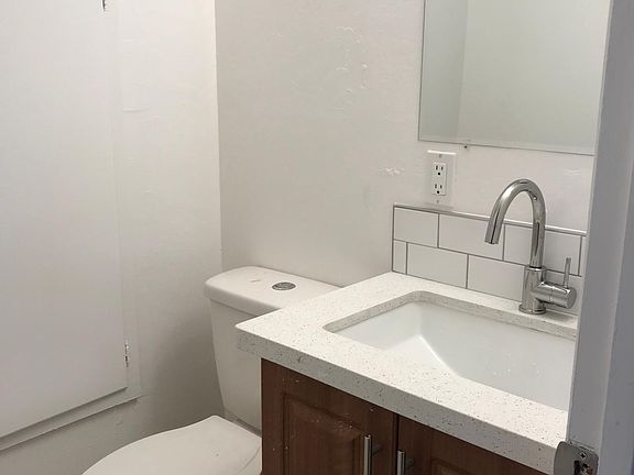 4th image of 1737 Noranda Dr #3