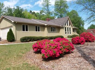 704 Pine Lake Dr, Cumming, GA 30040