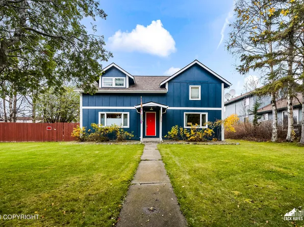 8024 Wisteria St, Anchorage, AK 99502