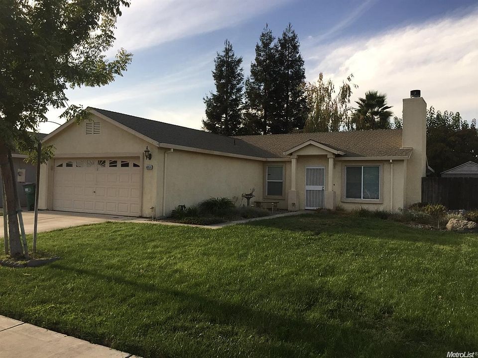 1st image of 12213 Goldmine Ave