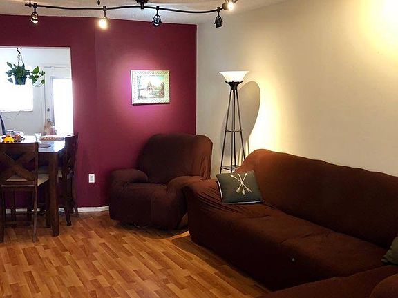 4th image of 1750 NE 191st St APT 513