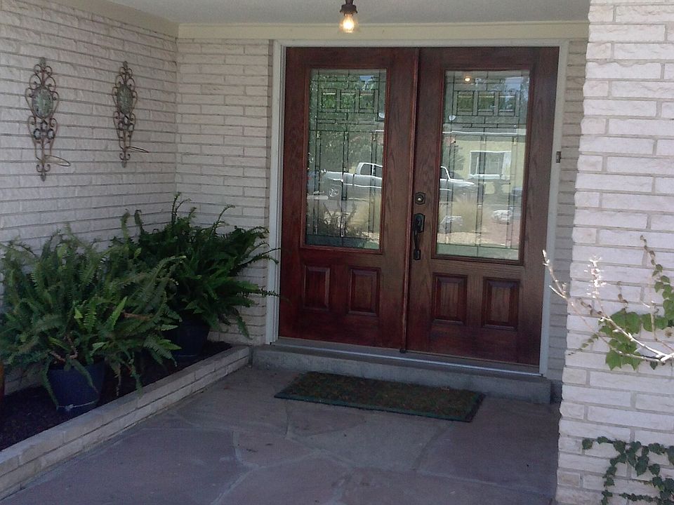 1st image of 369 W Ethel Ave