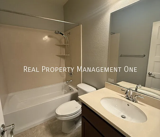 6544 Bantry Bay St — Photo 33
