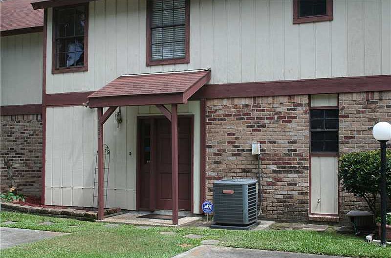 1st image of 608 Vintage Dr APT C