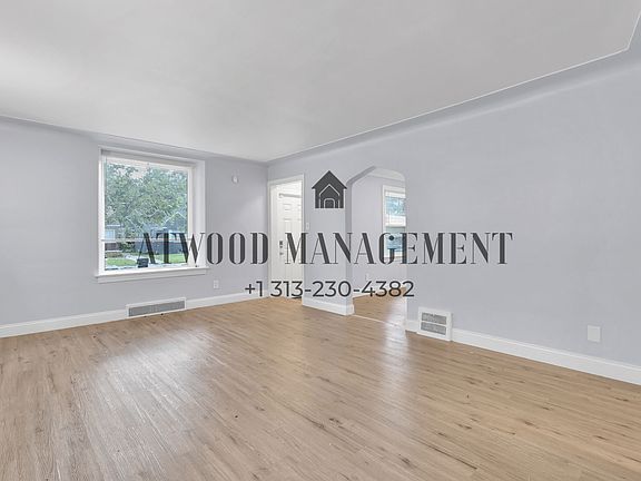 2nd image of 10037 Grayton St