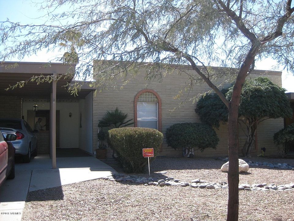 1st image of 8150 E Renaud Ln