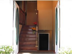 5th image of 4002 W Glen Oaks Dr