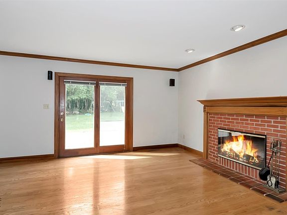 5th image of 769 Oak Run Dr
